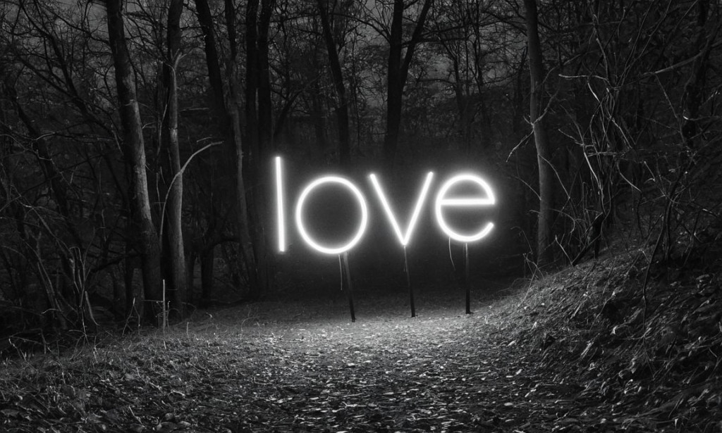 The Hidden Meaning Behind Dreams About Searching for Someone You Love